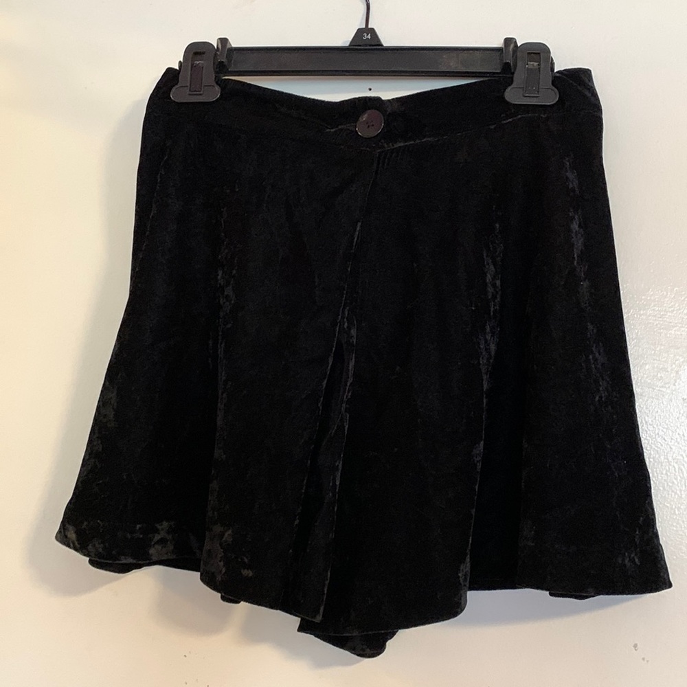 Zara velvet skort short black size S